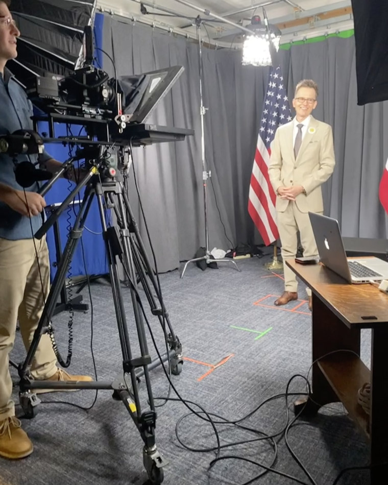 Photo of Jay Pea in the California Senate Video Studio Photo of Jay Pea in the California Senate Video Studio